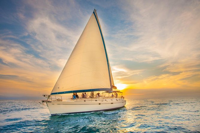 Los Cabos Luxury Sunset Sail with Light Appetizers and Open Bar - Who should book this sunset sail