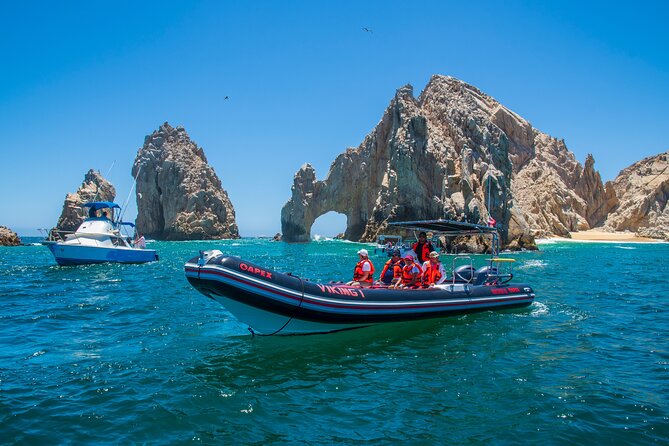 Los Cabos Snorkeling Tour by Speed Boat with Photos Included - The return ride and the photos afterward