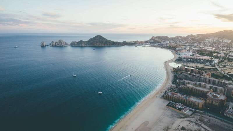 Los Cabos: Transparent Boat Tour with Optional City Tour - Choosing transport and meeting at the marina