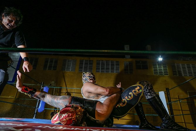 Lucha Libre, Tacos, Margaritas,Tequila and Night Market Tour - Starting downtown at La Parrilla