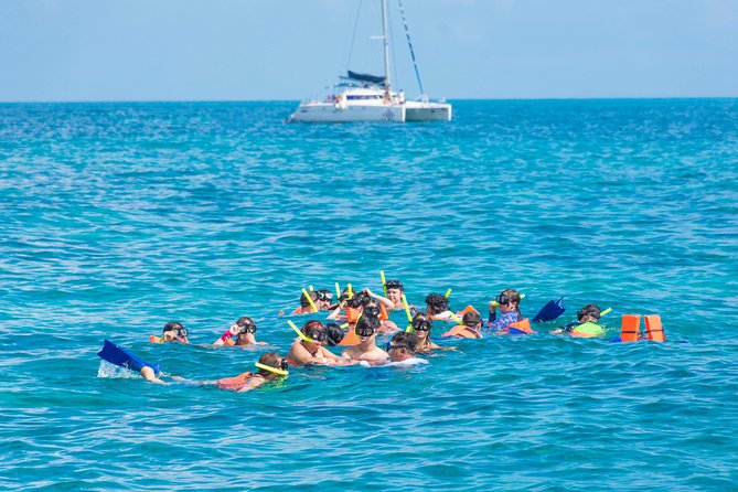 Luxury Catamaran tour to Isla Mujeres with transportation from Playa del Carmen - Setting out from Puerto Juarez