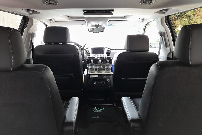 Luxury SUV arrivals from Cancun Airport one way - Who will get the most from this transfer