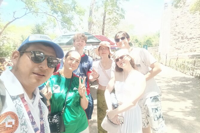 Mayan Experience in Chichen Itza - Trade and traditions beyond the monuments