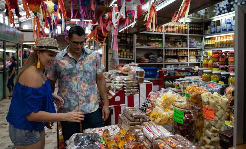 Mazatlan: Old Town Sightseeing and Golden Zone - Finishing in the Golden Zone