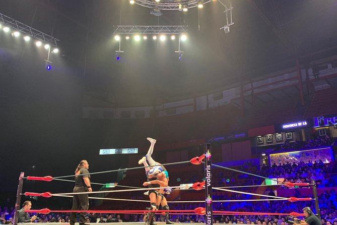 Mexican Wrestling: Experience Lucha Libre in Mexico City - Food options and the ride back