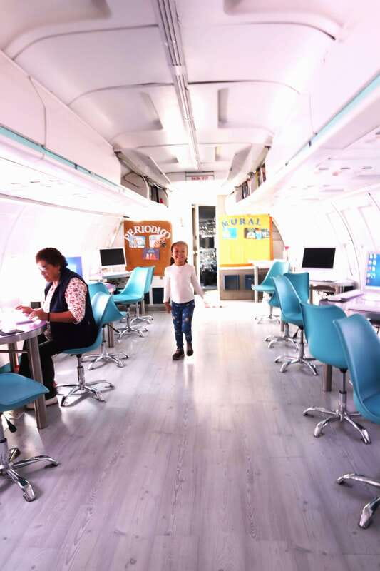 Mexico City: City Highlights Cable Car Ride w/ Taco & Tour - The Airplane Library and a Look at Local Projects