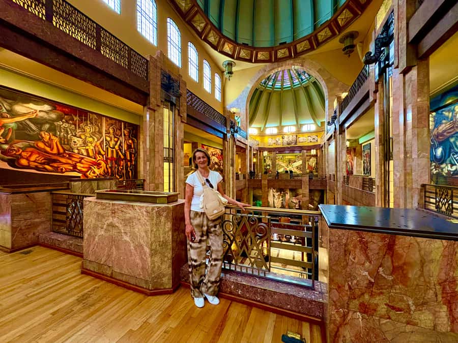 Mexico City: Diego Rivera's Murals Guided Walking Tour - Timing matters more than the schedule suggests