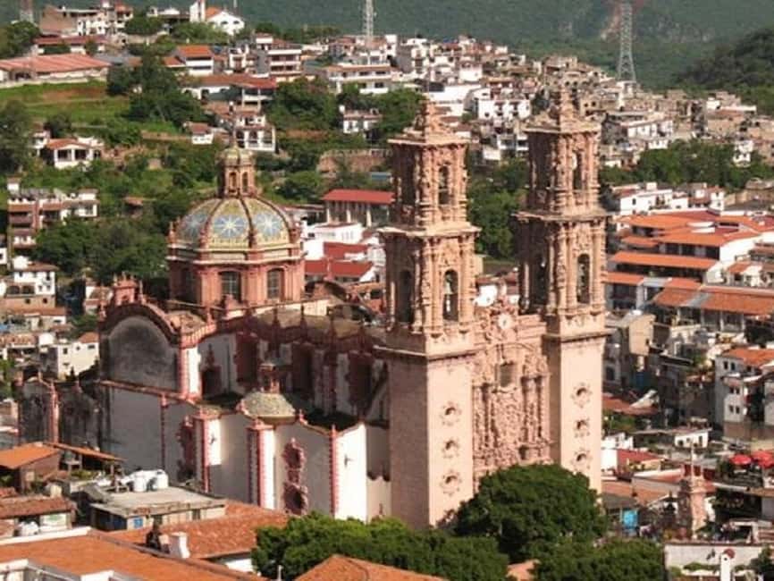 Mexico City: Full-Day Taxco and Cuernavaca Tour - Lunch is flexible, but not included