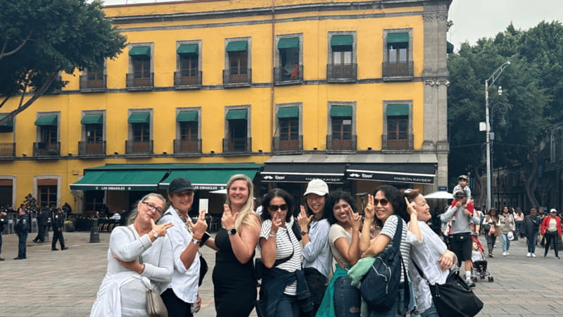 Mexico City: Guided walking tour through the most historic parts of the city. - The Zócalo and Mexico-Tenochtitlan