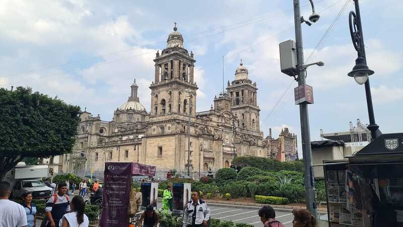 Mexico City: Historical walking tour of Tenochtitlan - Behind the Cathedral and the Calmecac site