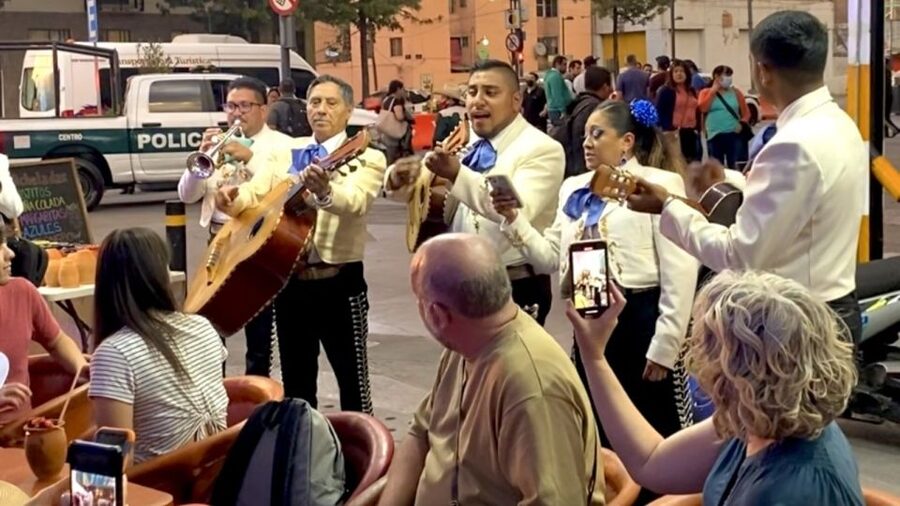 Mexico City: Lucha Libre Show, Walking Tour & Tequila - Taking the Metrobus to the arena
