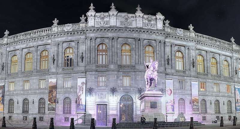 Mexico City: Night City Tour in a Double Decker Bus - Why the $10 price makes sense