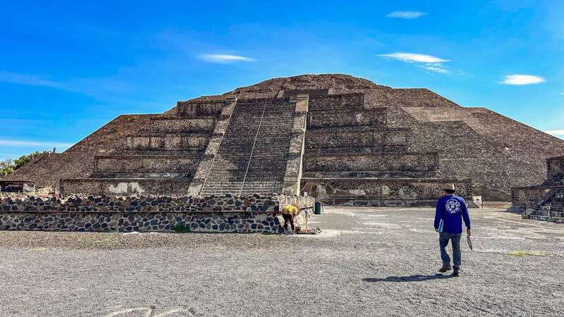 Mexico City: Teotihuacan, Tlatelolco & Basilica of Guadalupe - Teotihuacan delivers the big finish