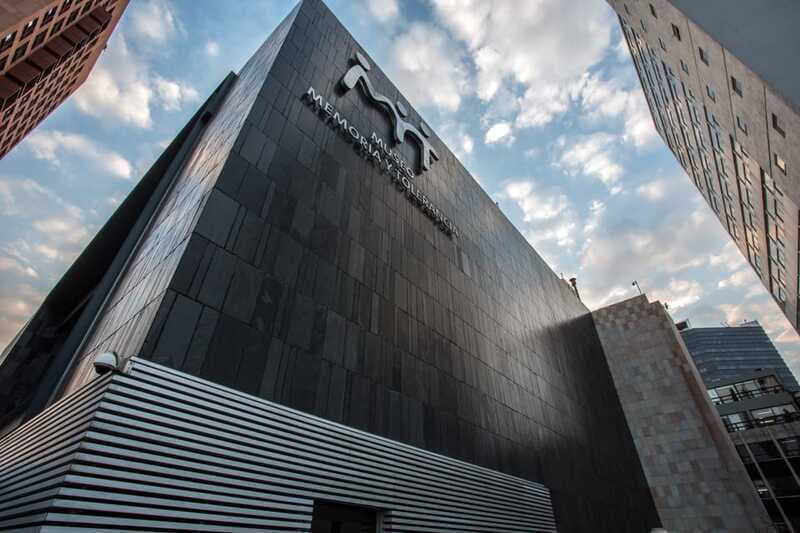 Mexico City: Ticket de entrada Museo Memoria y Tolerancia - Temporary exhibitions add value to the ticket