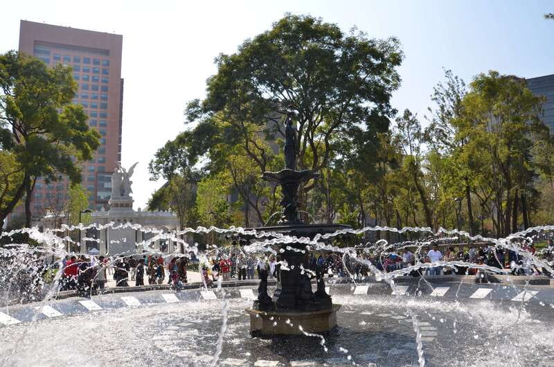 Mexico City tour & Anthropology Museum Tour - A moving introduction to Mexico City’s center