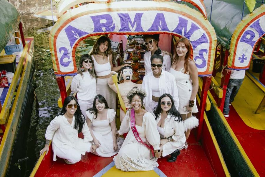 Mexico City: Xochimilco Boat with Guacamole & Premium Drinks - Who will enjoy this Xochimilco experience