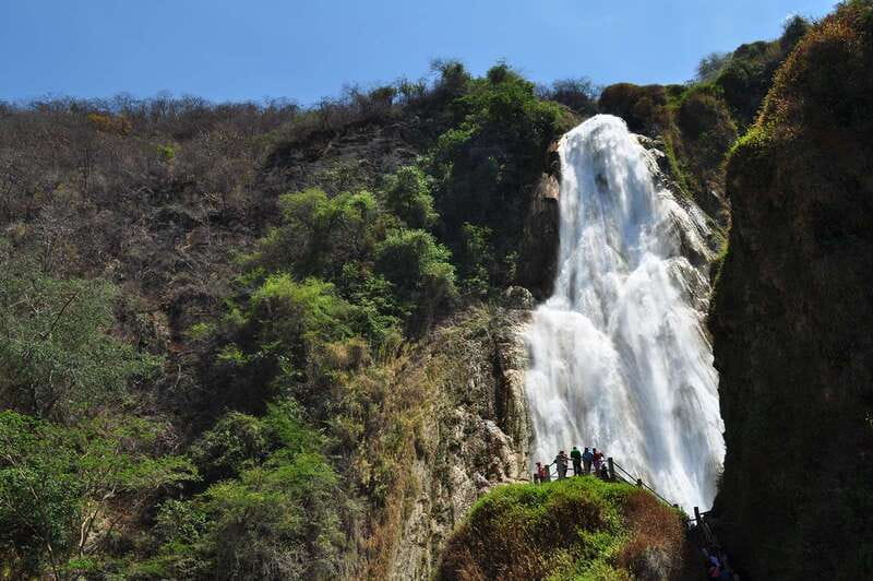 Montebello Lakes and Chiflon Day Tour from San Cristobal - What the 80-minute transfer adds to the day