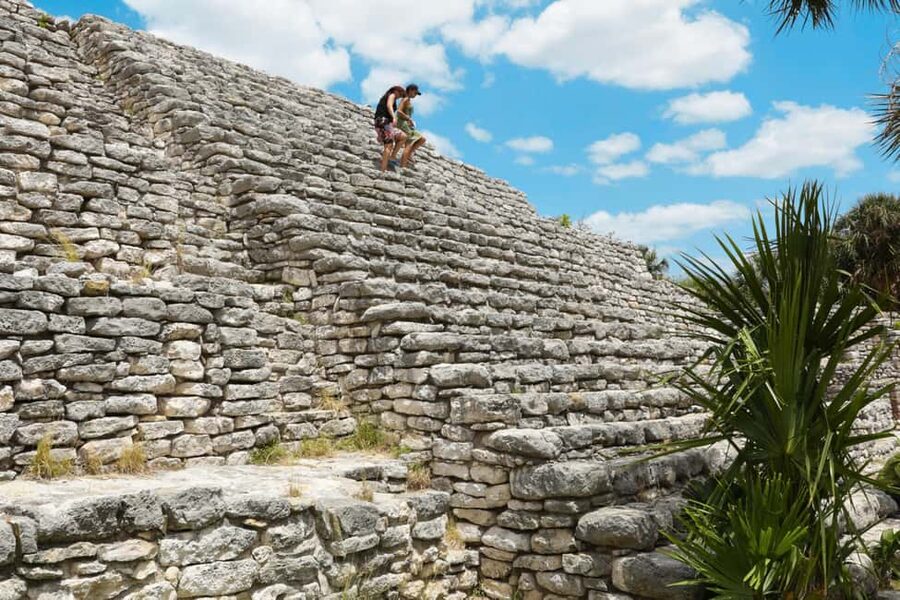 Motul, Hacienda, Xcambo, Pink Salt Mine & Progreso Day Trip - Xtampu’s Pink Ponds