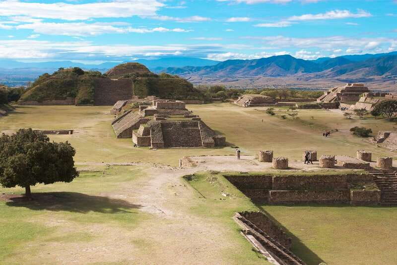 Oaxaca: Monte Alban Guided Archaeological Tour - What makes this Monte Albán tour worth considering