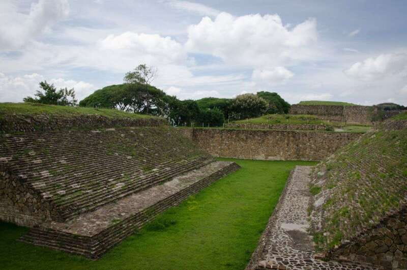 Oaxaca: Monte Alban Guided Archaeological Tour - How the $33 price holds up