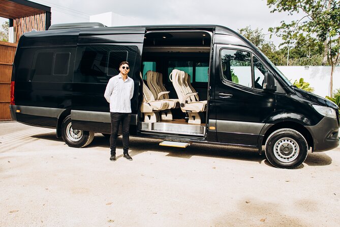 One way Private Transfer Cancun - Cancun International Airport - Leaving your hotel for the airport