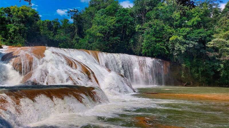 Palenque: Palenque Ruins, Agua Azul Waterfalls and Misol-Ha - A long van day with a few practical concerns