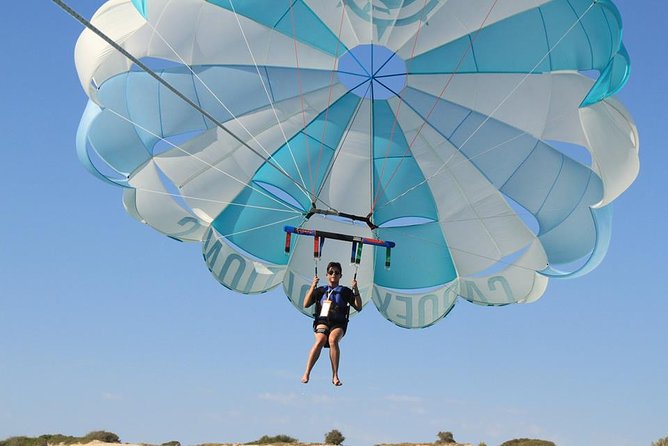 Parasailing Los Cabos Adventure - The boat ride from Cabo Marina