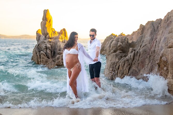 Photo Session in Los Cabos - Family, engagement, and maternity sessions