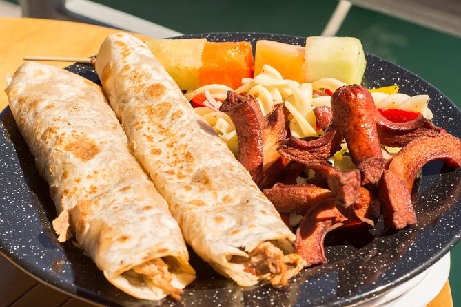 Pirate Ship Snorkel and Lunch Cruise in Los Cabos - Lunch arrives with a full bar