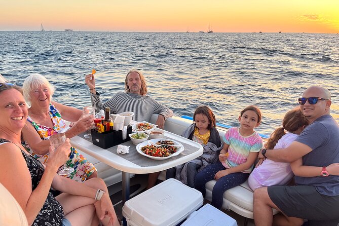 Private 3hr Yacht Cruise in Cabo San Lucas all included - El Arco is a short stop with a big payoff