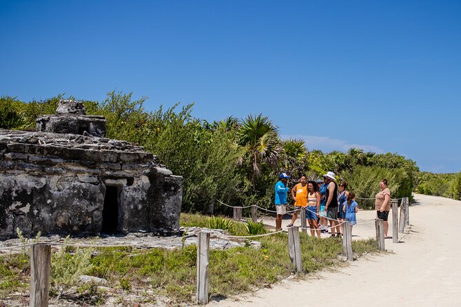 Private Buggy Tour and Punta Sur Park: All-Inclusive - Lunch and water time at Coco’s Beach Club