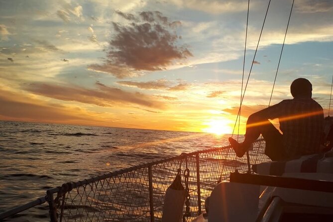 Private Cabo San Lucas Sunset Cruise on 33´ sailboat - Lover’s Beach and Medano Beach From the Water