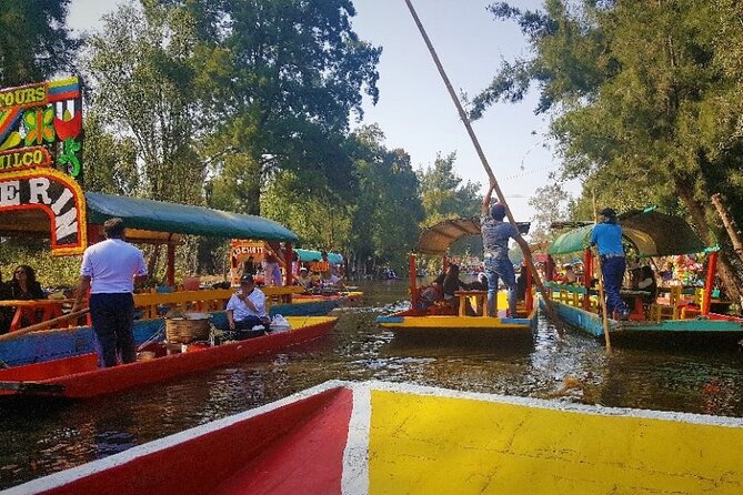 Private City Tour in Frida Kahlo, Coyoacan, and Xochimilco - Xochimilco and the two-hour trajinera ride