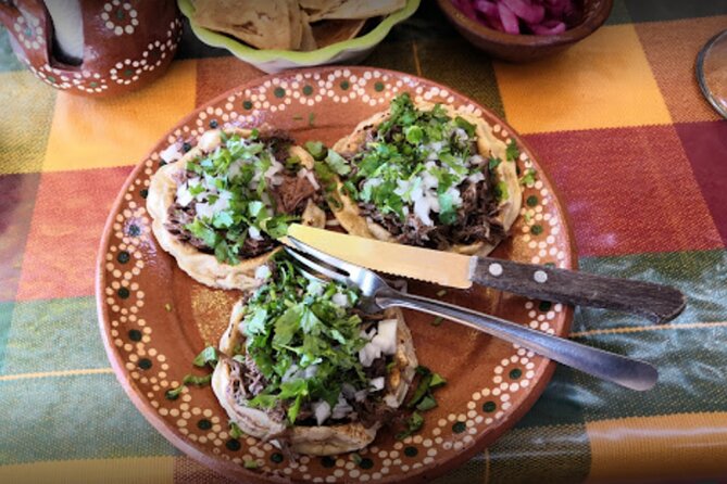 Private Cultural and Gastronomy Tour Full Day Tapatío - Plaza Tapatía and Instituto Cultural Cabañas