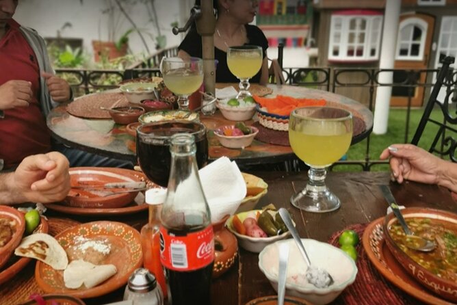 Private Cultural and Gastronomy Tour Full Day Tapatío - Journalism, the Sanctuary, and a cantina finale