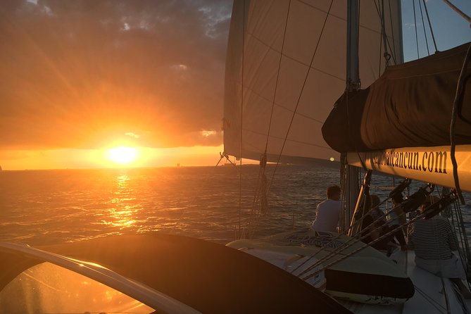Private Customizable Sailing Tour in Cancun - Sunset sailing, drinks, and snacks