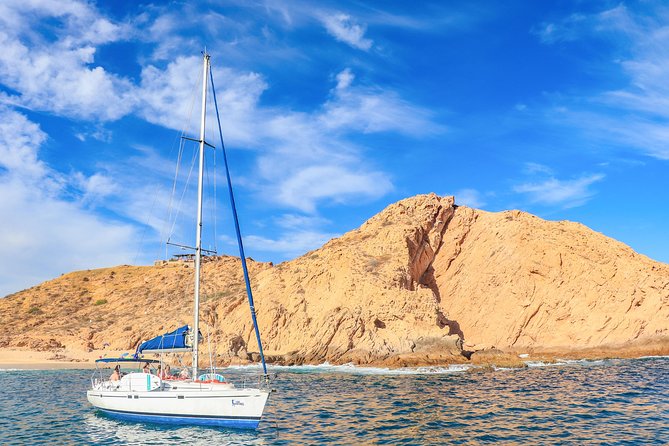 Private Luxury Sailing Cruise in Los Cabos with Lunch and Open Bar - Appetizers, sailing, and time to settle in