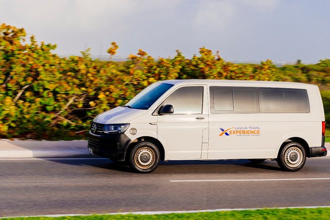 Private One Way or Roundtrip Transportation to Cancun Hotels - What the First Ride Feels Like