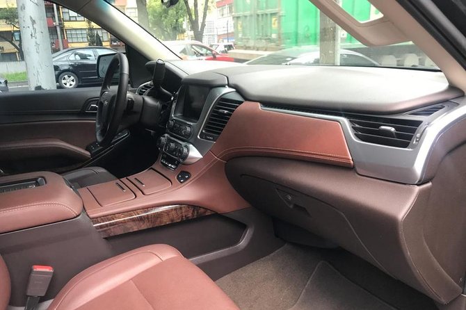 Private Or Shared Airport Transfers - Meeting your driver at SJD Airport