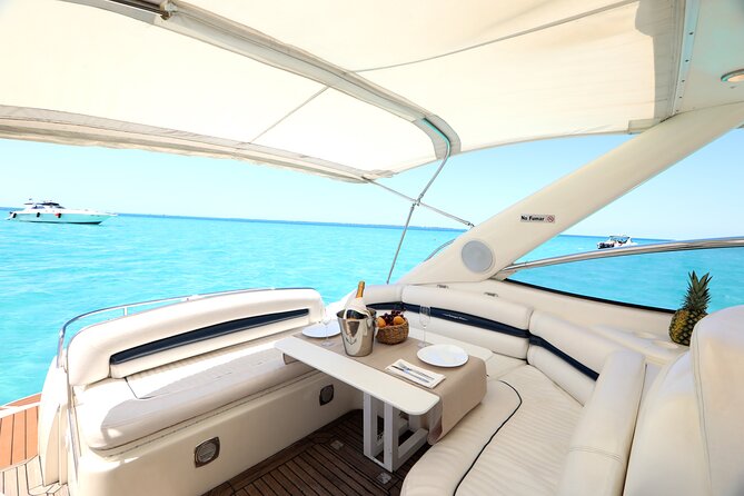 Private Premium Yacht 46FT Rental in Cancún - Who will enjoy this most