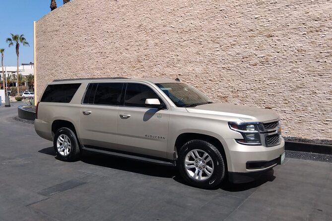Private RoundTrip from Airport to Hotels to Cabo San Lucas Zone 3 - Vehicle comfort and group size