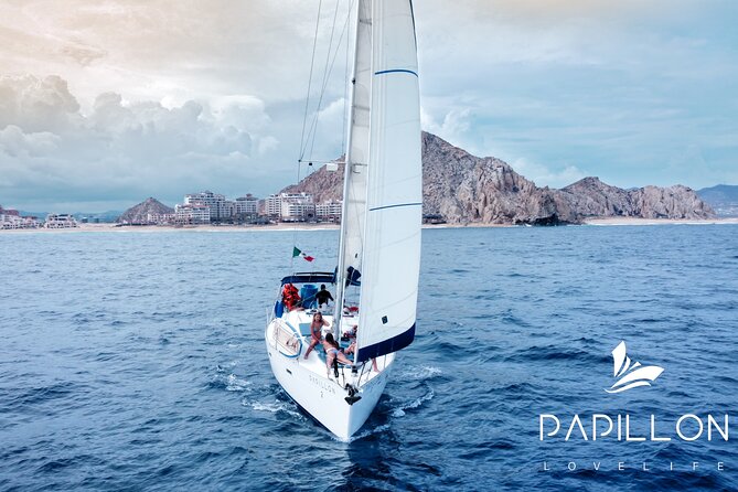 Private Sailboat tour in Cabo San Lucas with Papillon Yachts - A private Cabo sail that keeps the day personal