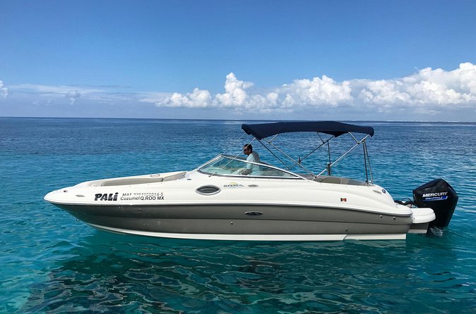 Private snorkeling with 23ft Sea Ray in San Miguel de Cozumel - Lunch and drinks make the fixed price easier to judge