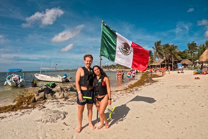 "Private snorkeling with turtles in Akumal + Photos included" - The turtle encounter and reef life