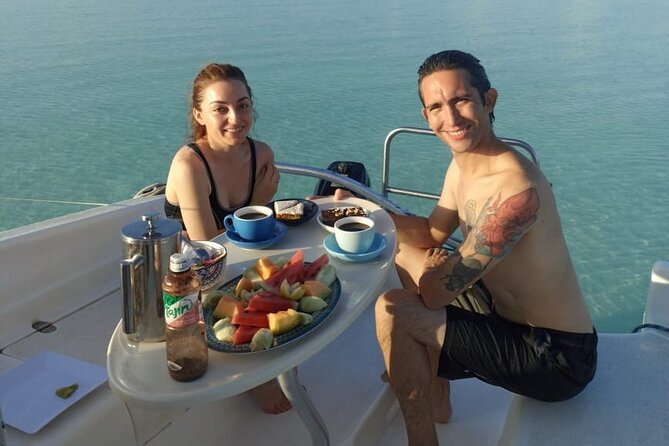 Private Sunrise Tour with Breakfast on Board - Timing, meeting point, and the early start