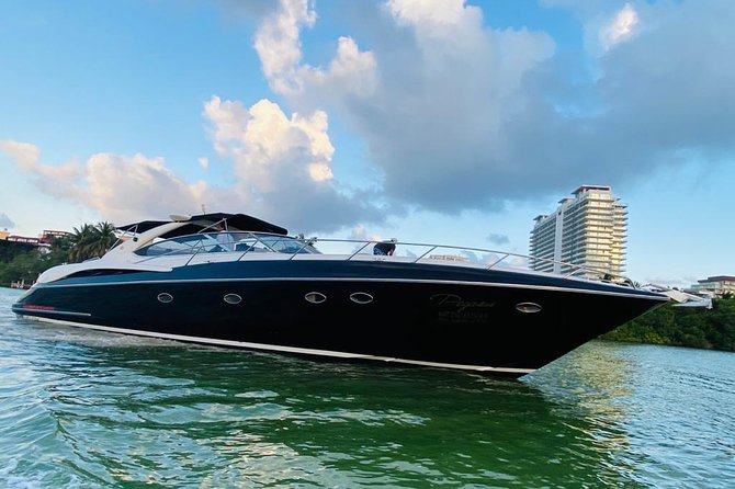Private SUNSEEKER 60 Yacht Experience for up to 20 Guests - Food, drinks, and what to bring
