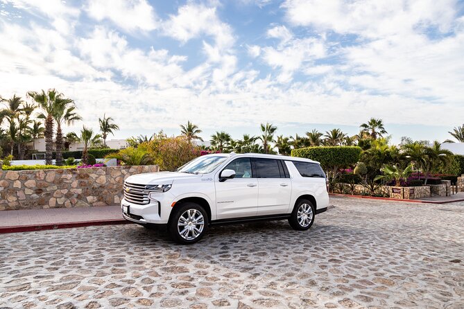 Private SUV Round-Trip from Airport to Hotels in the Corridor - Who should book this Los Cabos transfer?
