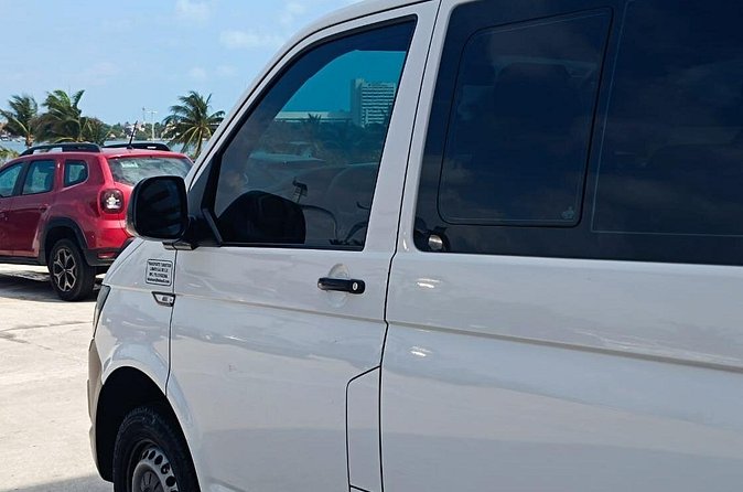 Private Transfer from Cancun Airport to Cancun Hotels 1-7 People - The ride to your hotel