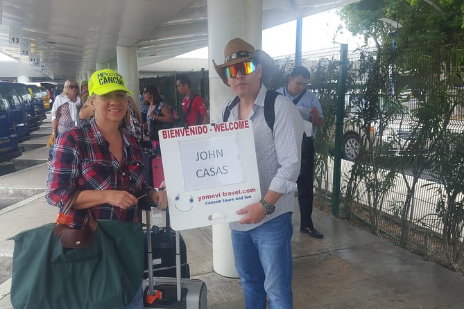 Private transfer to Cancun Airport from hotels in Cancun Area - Flight tracking and changing schedules