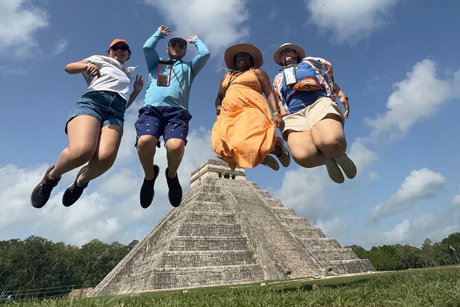 Private VW Beetle Tour to Chichen Itza, Cenote & Valladolid - Choosing a cenote near Valladolid